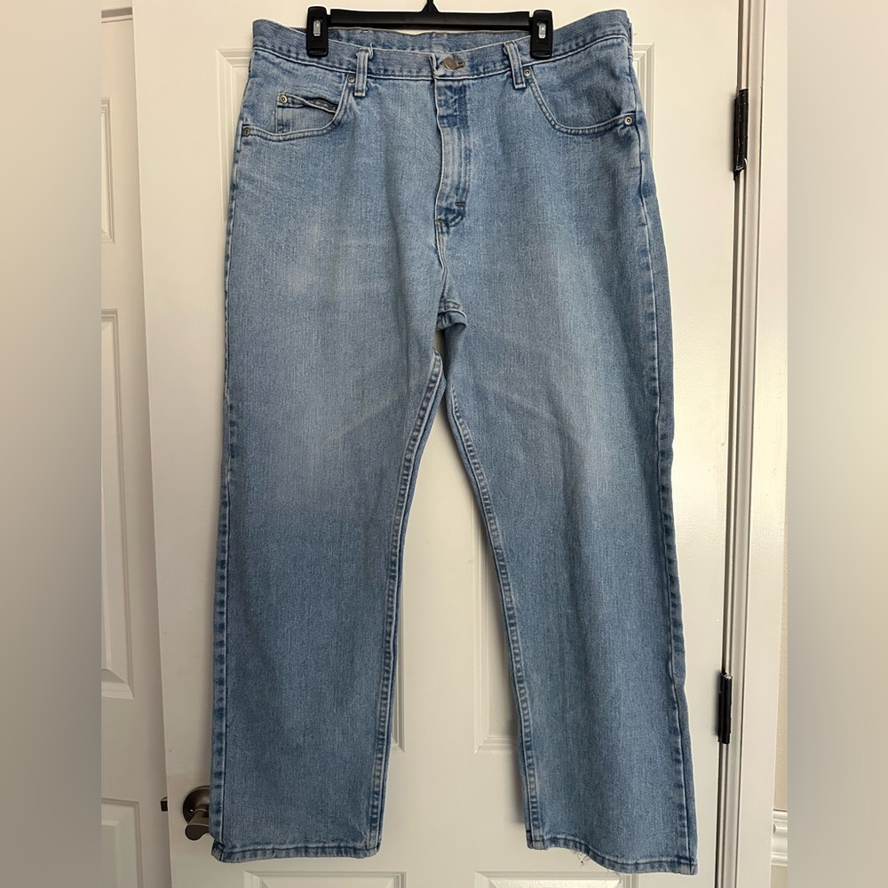 Wrangler Men’s Jeans Size 38 x 30